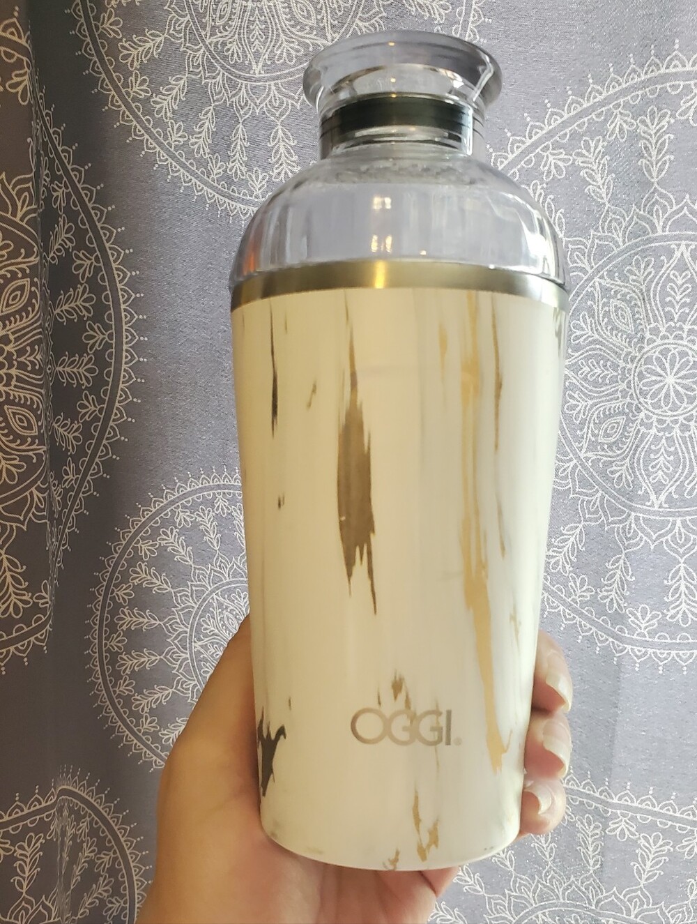 OGGI‎ Groove 17oz Double Wall Vacuum Insulated Stainless Steel Cocktail Shaker